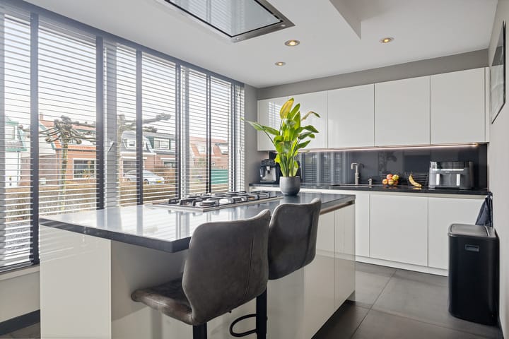 Foto 16 van Venneperweg 576