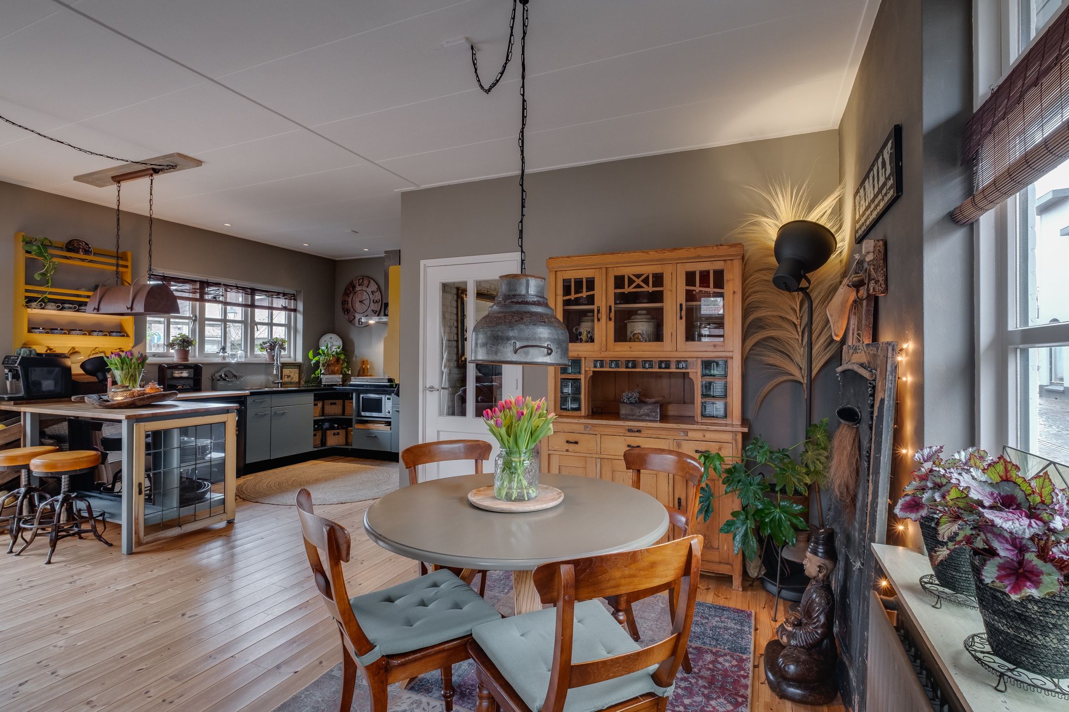 Foto 6 van Lange Molenstraat 6