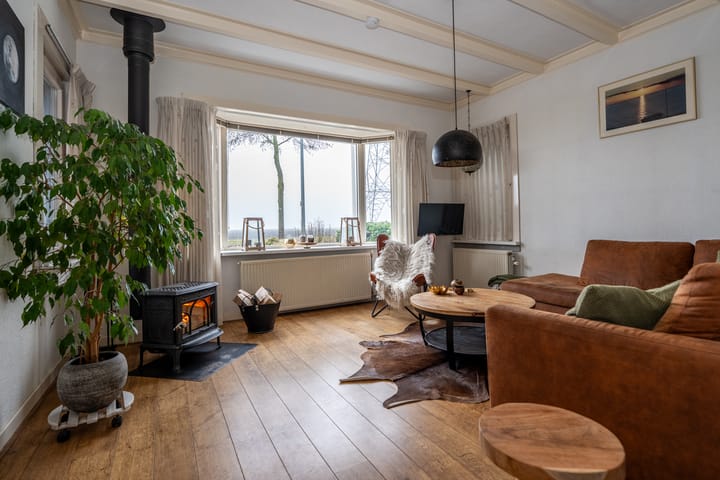 Foto 2 van Doorsneeweg 33