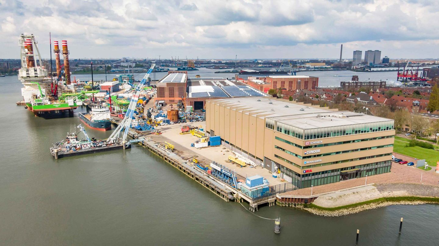 Bekijk foto 1 van Scheepsbouwweg 67