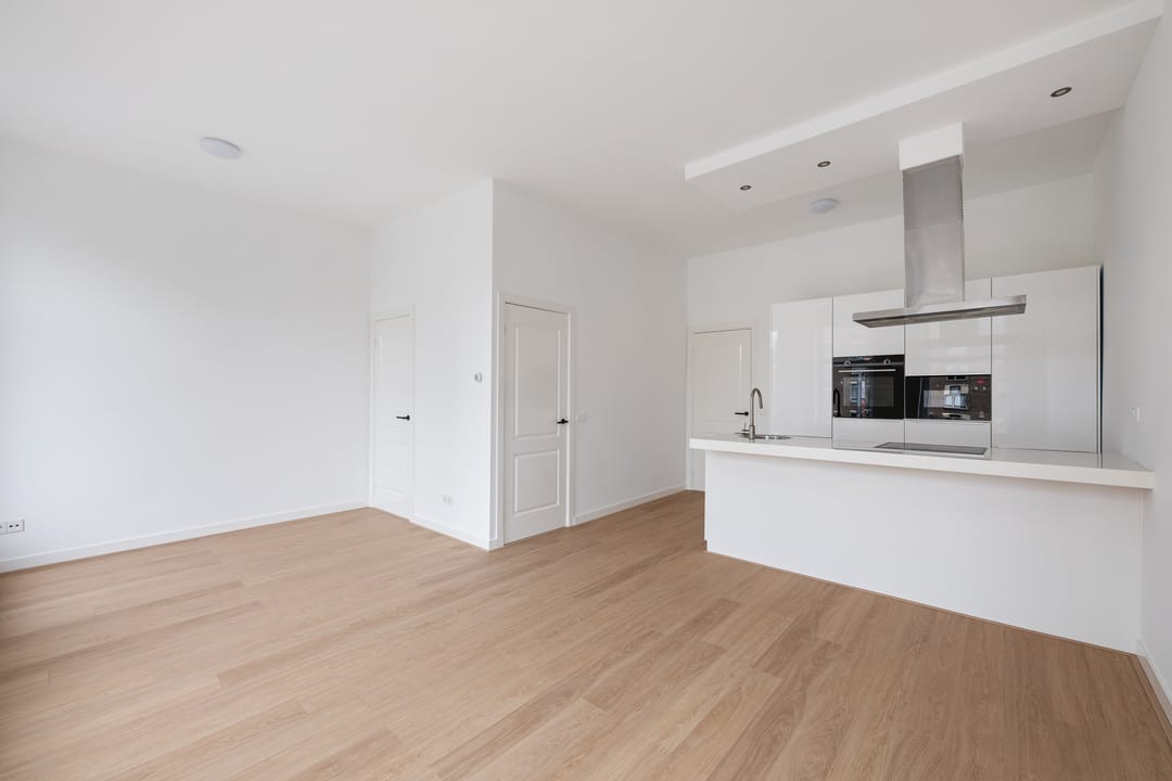 Photo 11 of Westzeedijk 74-A01