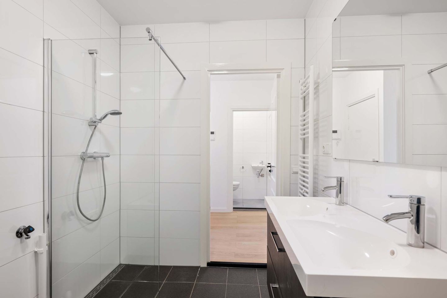 Photo 20 of Westzeedijk 74-A01