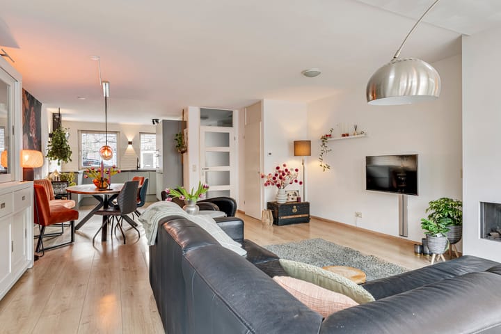 Foto 3 van Ereprijsstraat 6