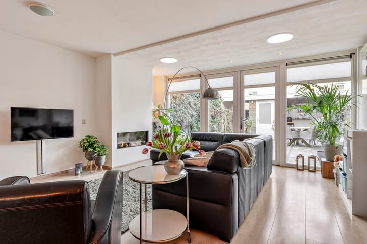 Foto 4 van Ereprijsstraat 6