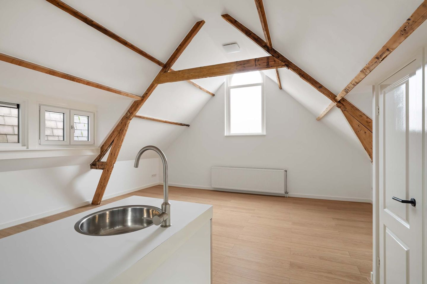 Foto 10 van Westzeedijk 74-A03