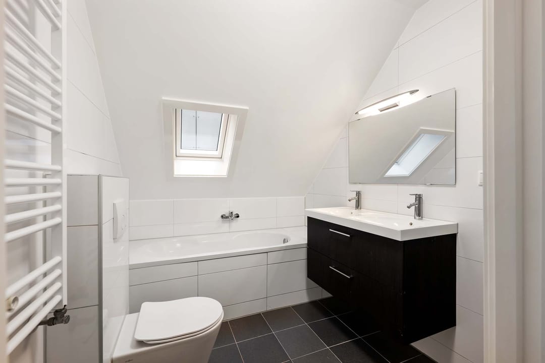 Foto 16 van Westzeedijk 74-A03