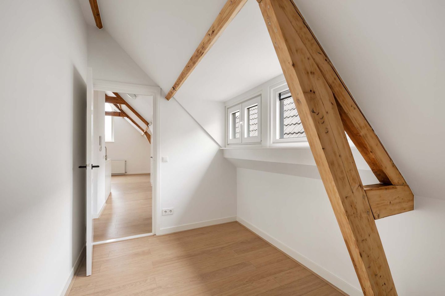 Foto 20 van Westzeedijk 74-A03