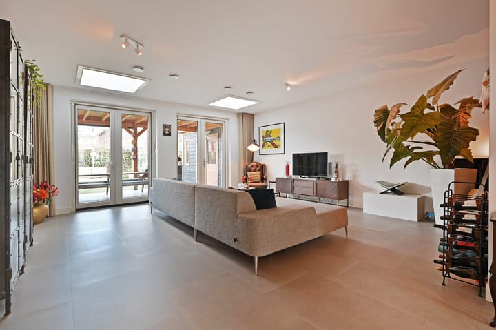 Foto 2 van IJsbloem 11