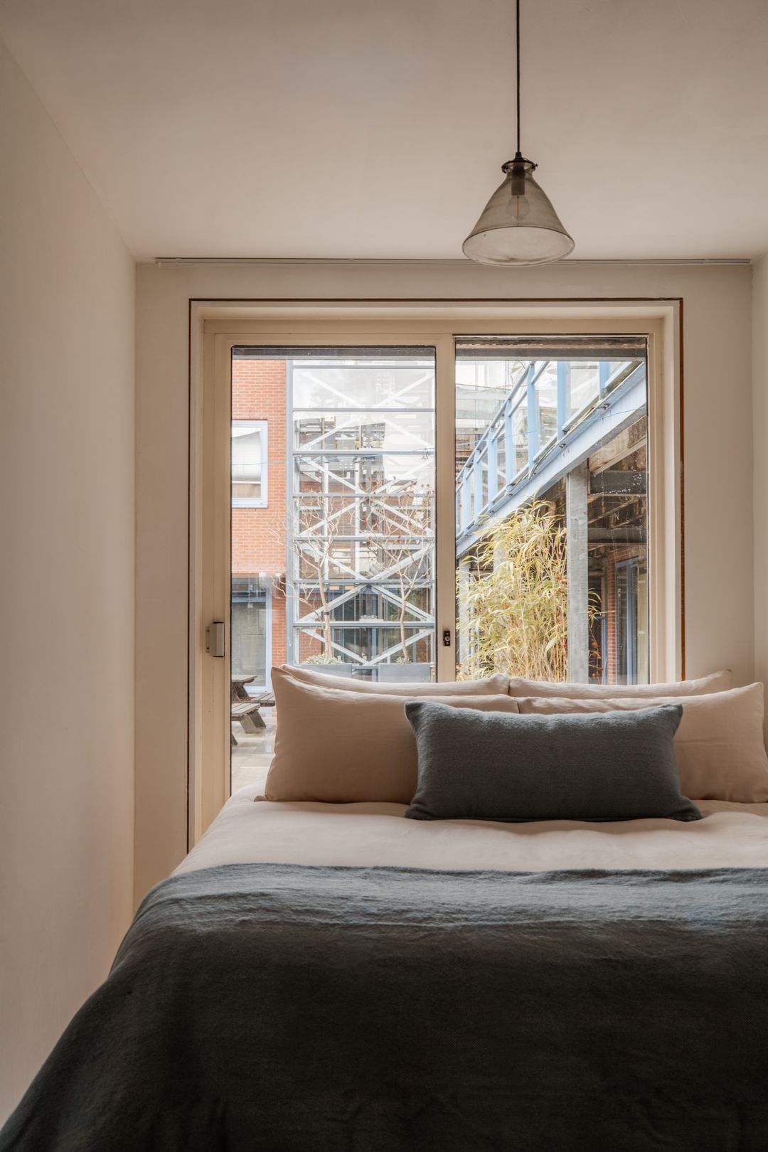 Foto 28 van Pedro de Medinalaan 192