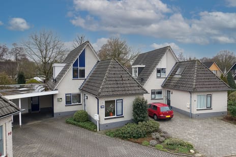 De Delle 92 secondary image