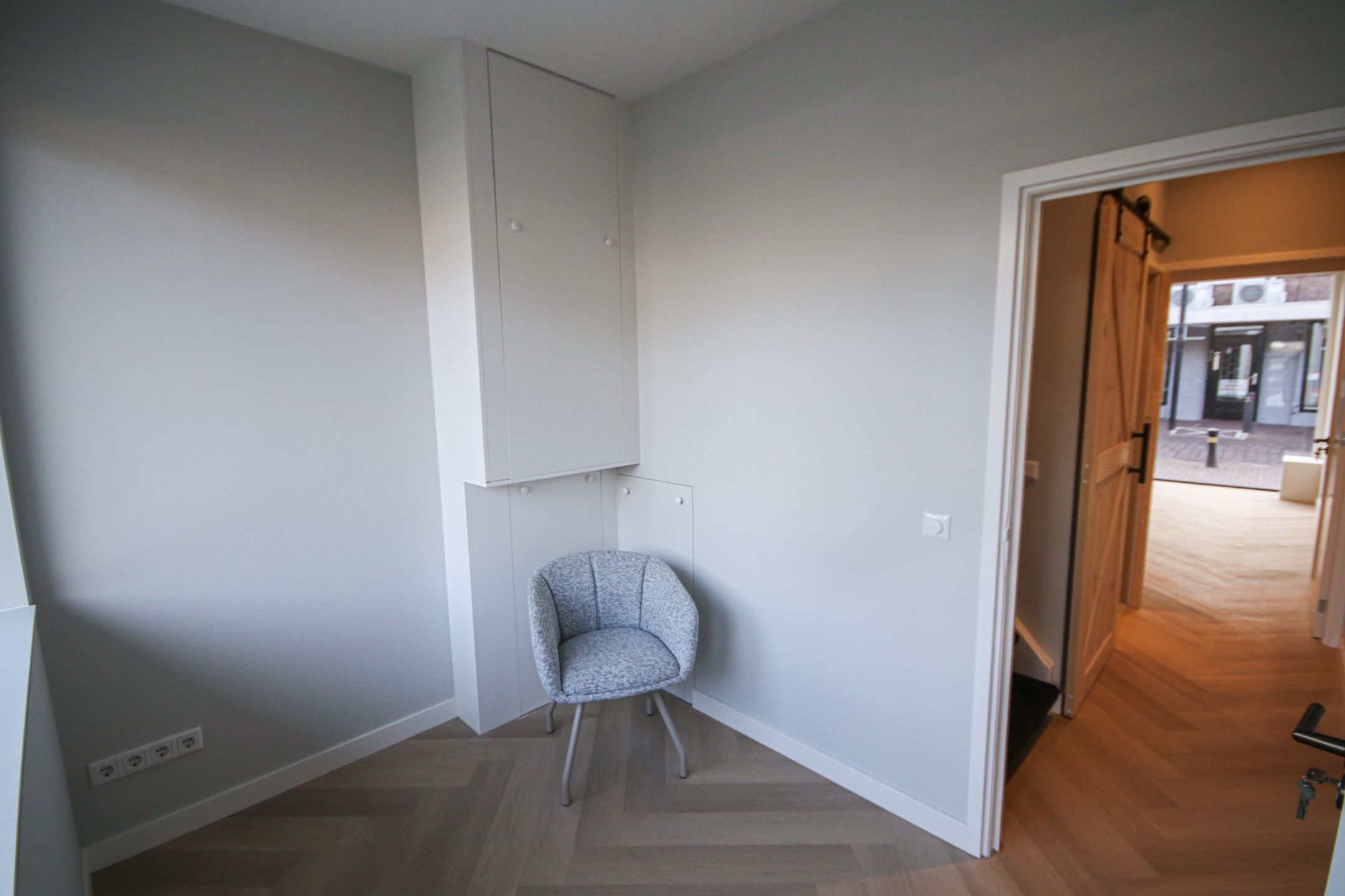 Foto 24 van Zeestraat 3