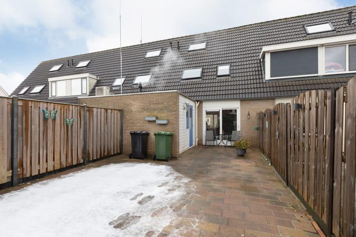 Photo 2 of Rode Klaver 101