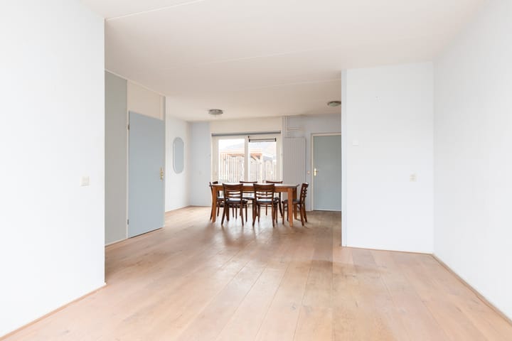 Photo 5 of Rode Klaver 101