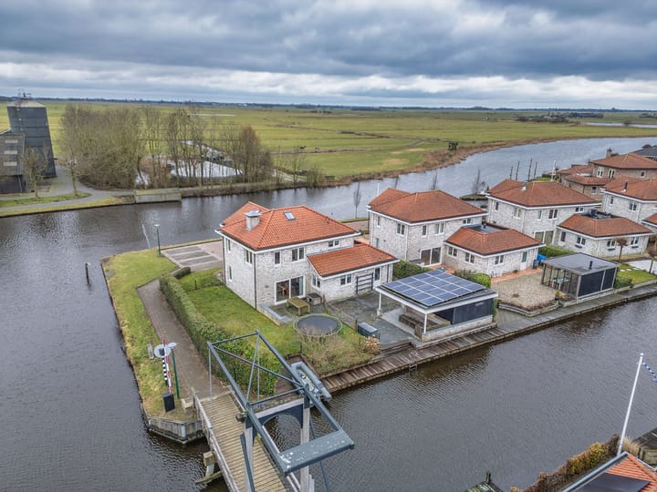 Photo 2 of Ekemawal 9