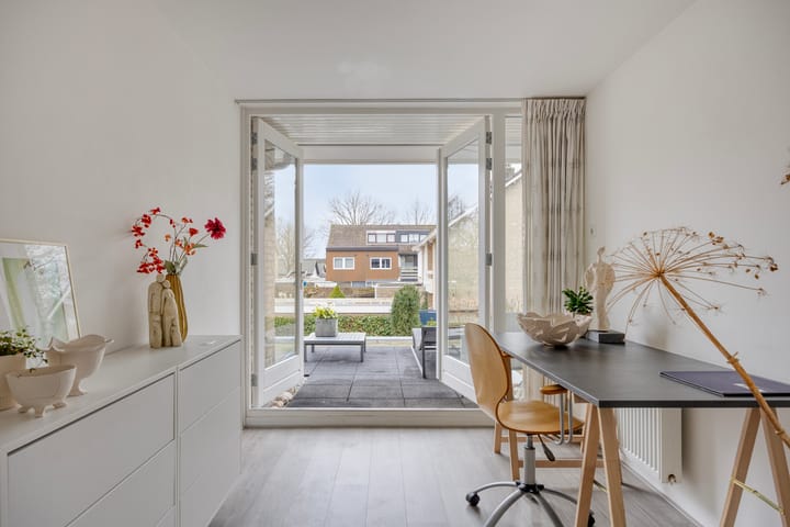 Foto 35 van Liefkenshoek 24