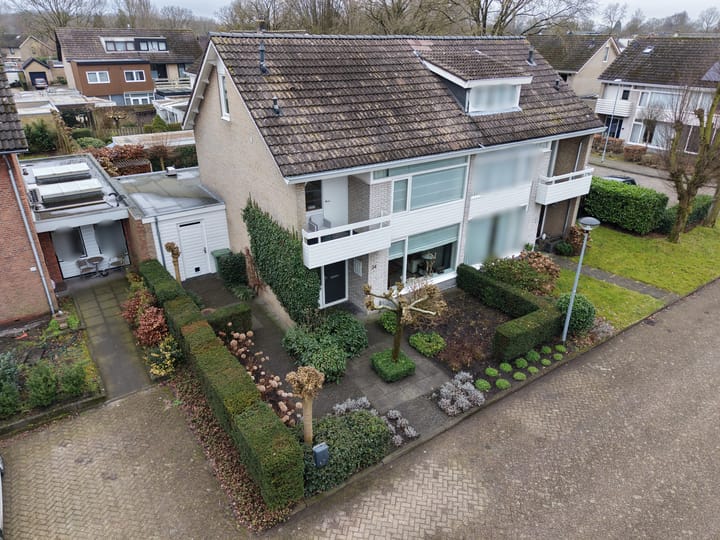 Foto 46 van Liefkenshoek 24