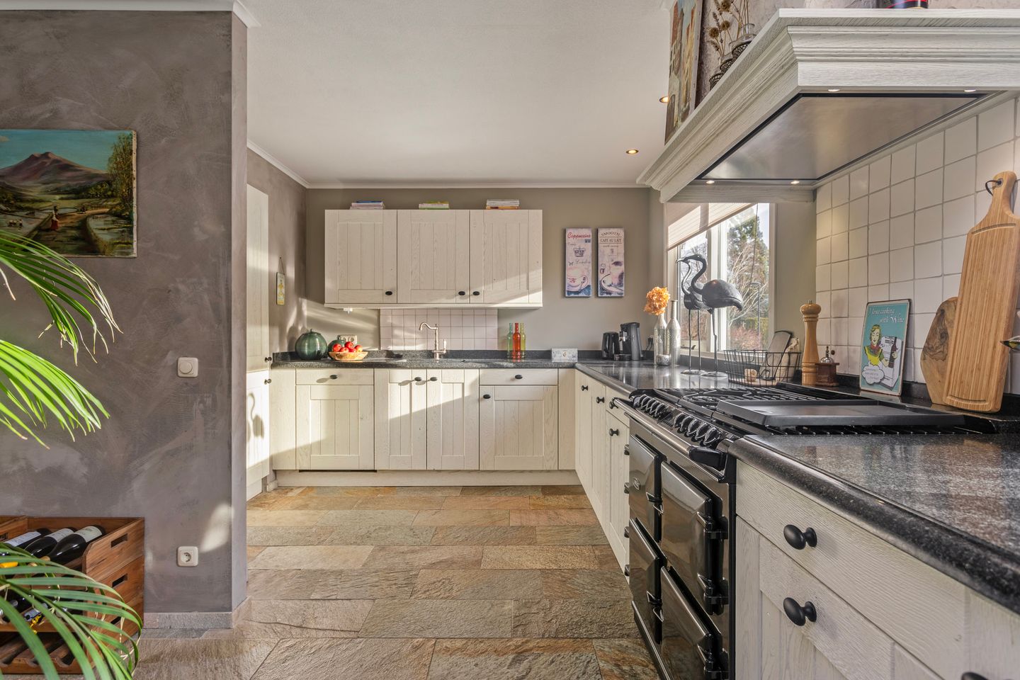 Photo 4 of De Banier 25