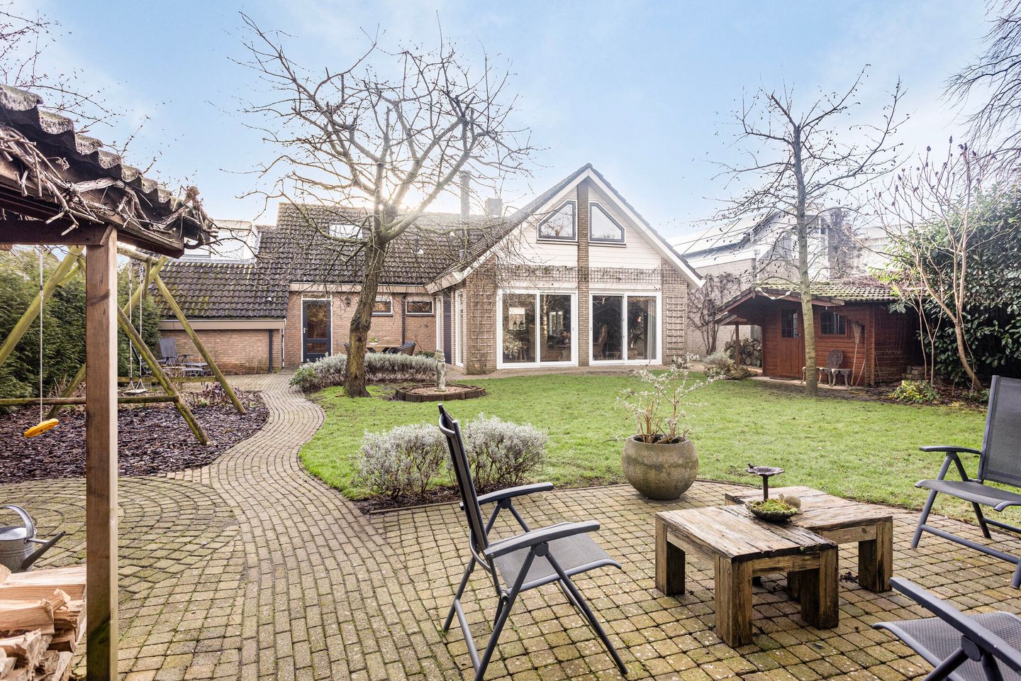 Photo 40 of De Banier 25