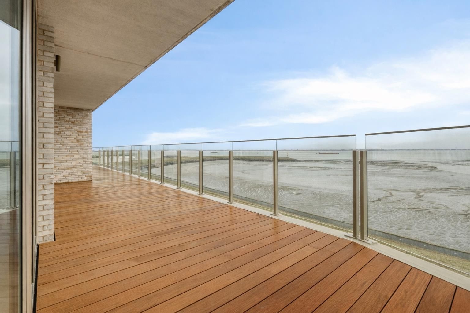 Foto 21 van Veerdijk 82