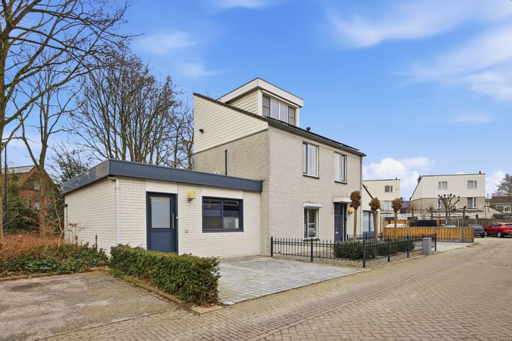 Foto 4 van Veerdonk 5