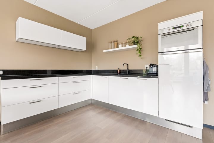 Photo 16 of Duinvoet 48