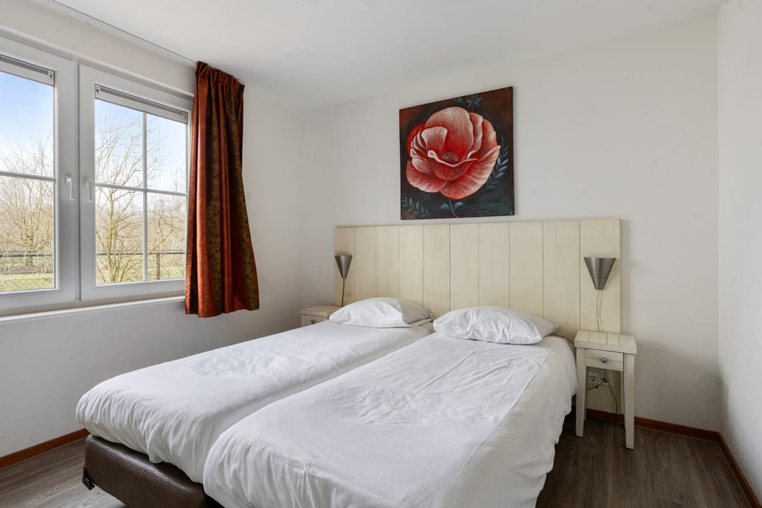 Photo 11 of Klein Vink 4-2327