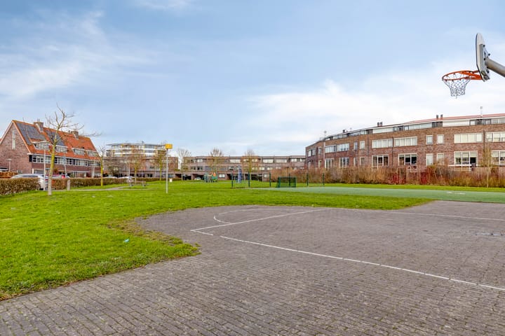 Foto 43 van D. Marotstraat 83