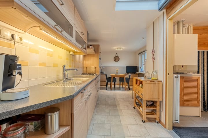 Photo 3 of R. Schuilingstraat 26