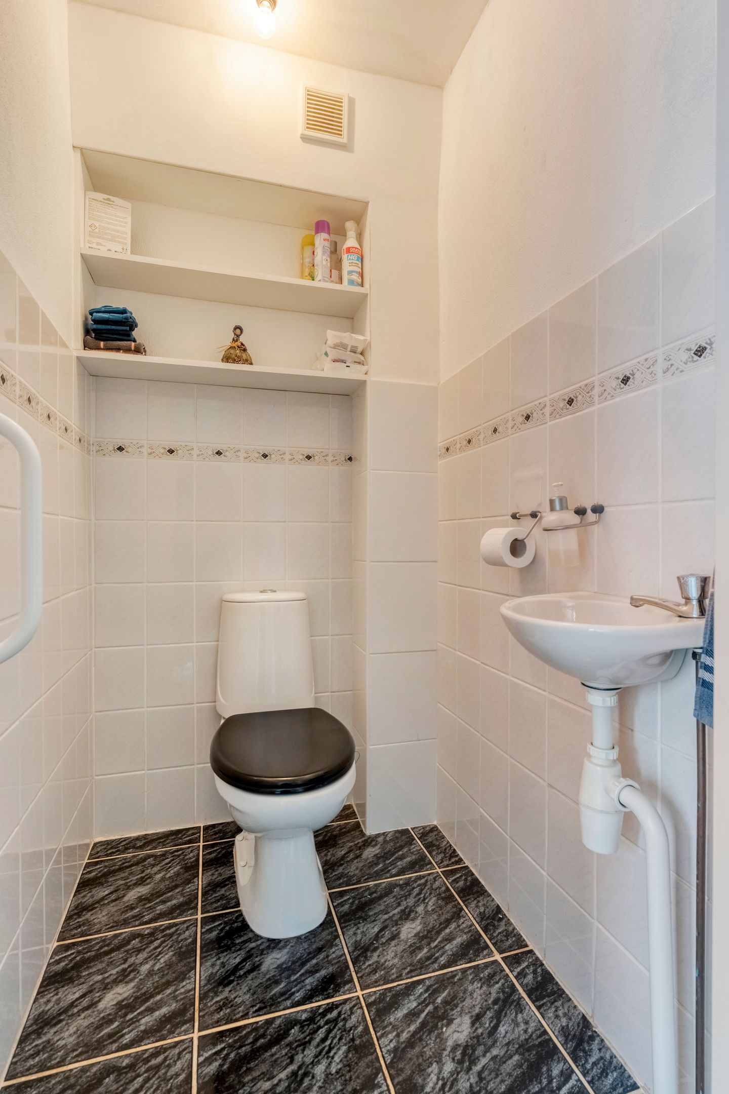 Photo 9 of R. Schuilingstraat 26