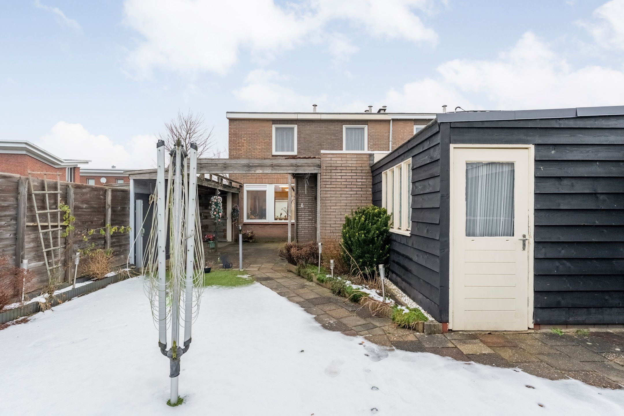 Photo 33 of R. Schuilingstraat 26