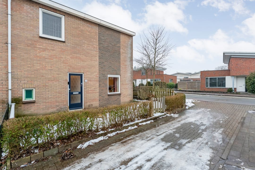 Photo 37 of R. Schuilingstraat 26