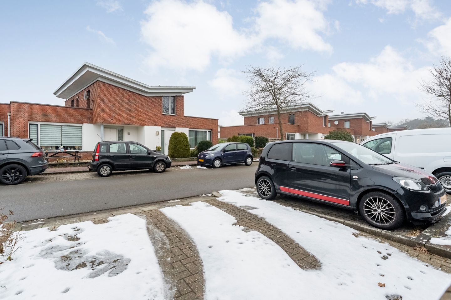 Photo 40 of R. Schuilingstraat 26