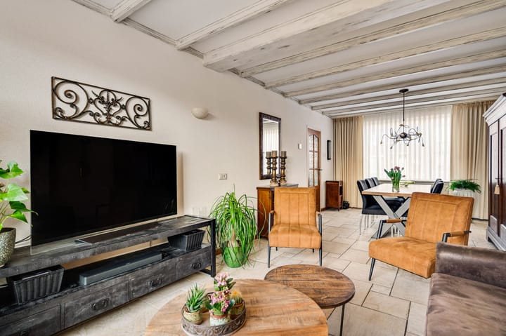 Photo 2 of Nieuwstraat 25