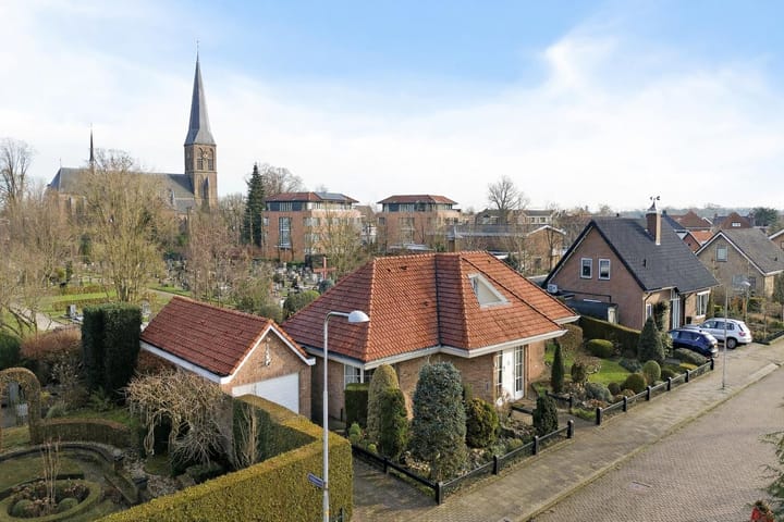 Foto 8 van Muldersweg 10