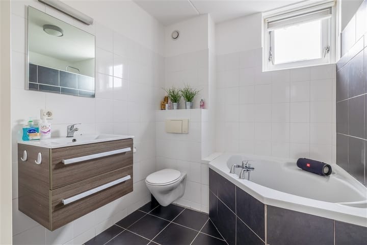 Photo 5 of Gaykemastraat 6