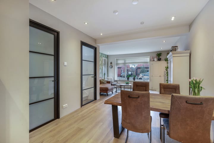 Foto 22 van Adelenstrjitte 24