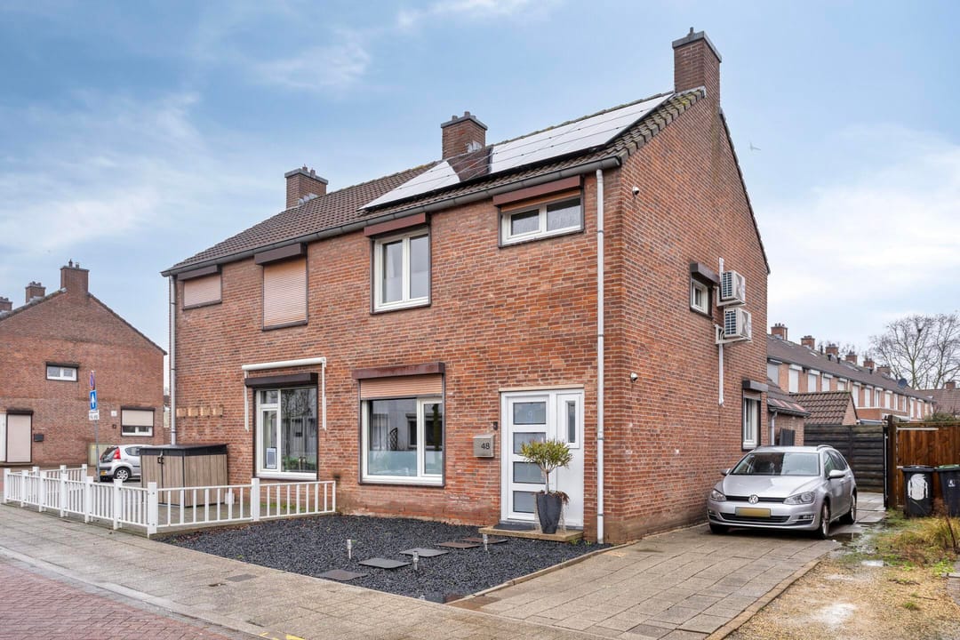 Photo 2 of Prins Hendrikstraat 48