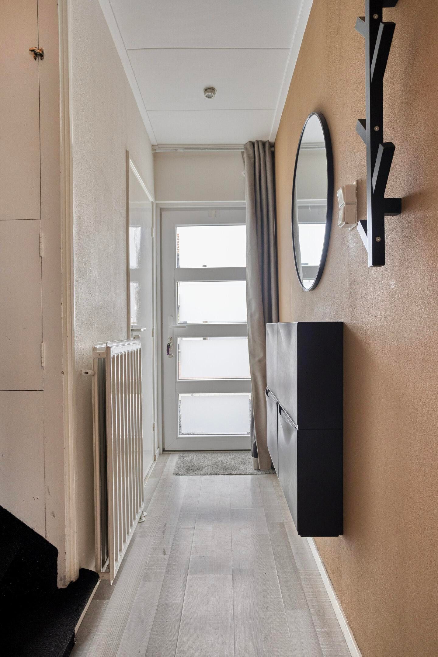 Photo 14 of Prins Hendrikstraat 48