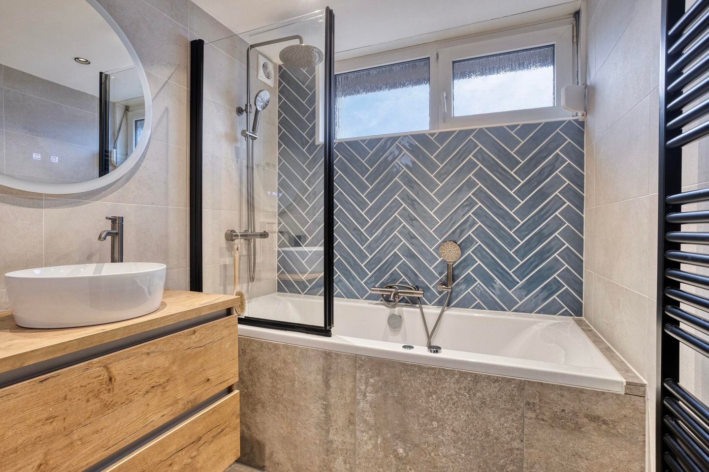 Photo 19 of Prins Hendrikstraat 48