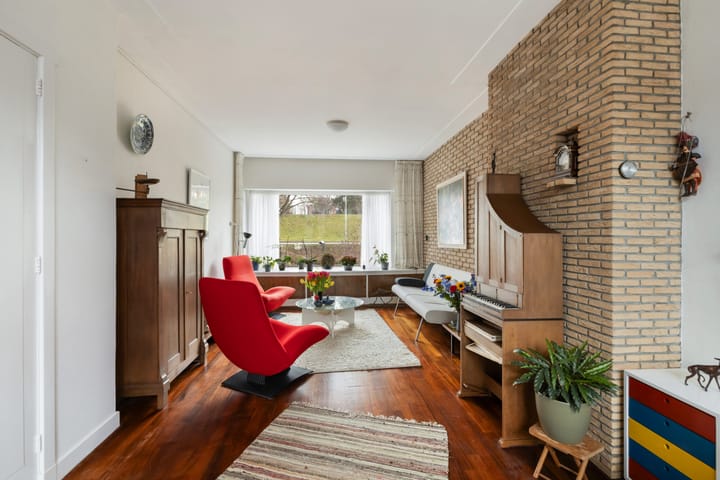 Foto 11 van van Baerlestraat 28