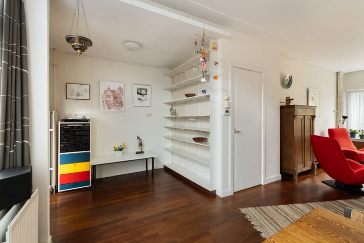 Foto 15 van van Baerlestraat 28