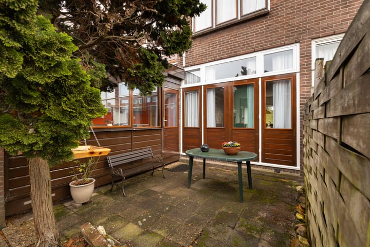 Foto 27 van van Baerlestraat 28