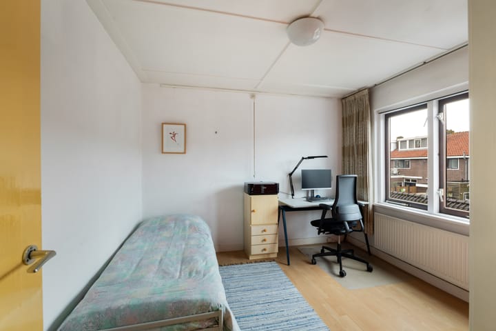 Foto 28 van van Baerlestraat 28