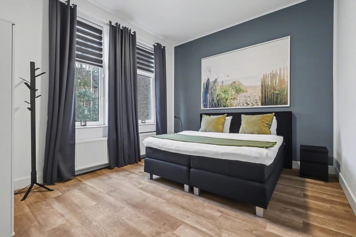 Photo 2 of Nieuwstraat 93