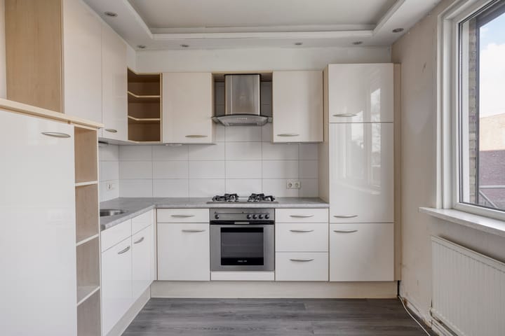 Foto 5 van De Gasperistraat 12