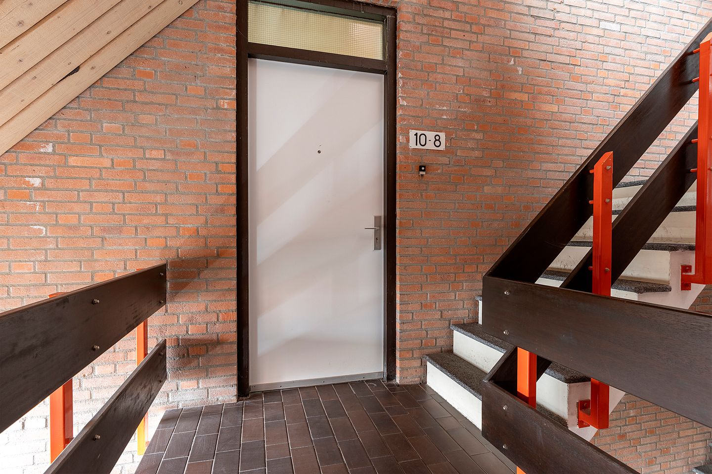 Foto 4 van van Ogtropweg 10-8