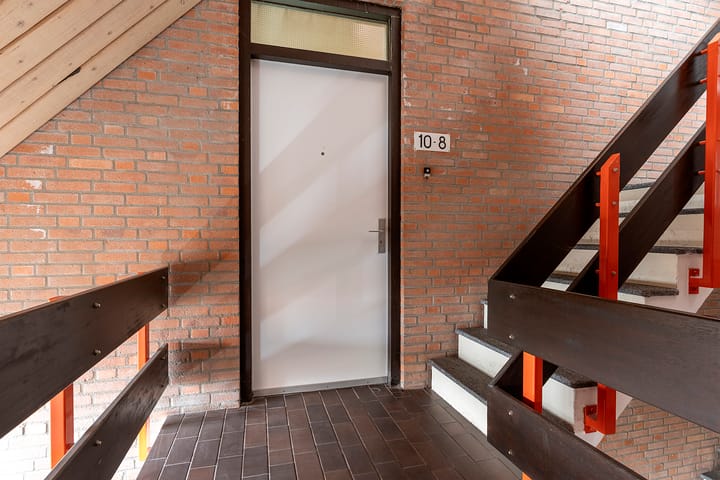 Photo 4 of van Ogtropweg 10-8