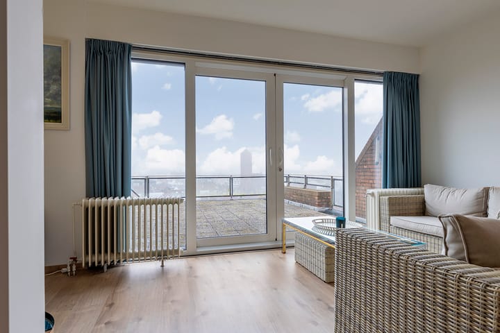 Photo 2 of van Ogtropweg 10-8