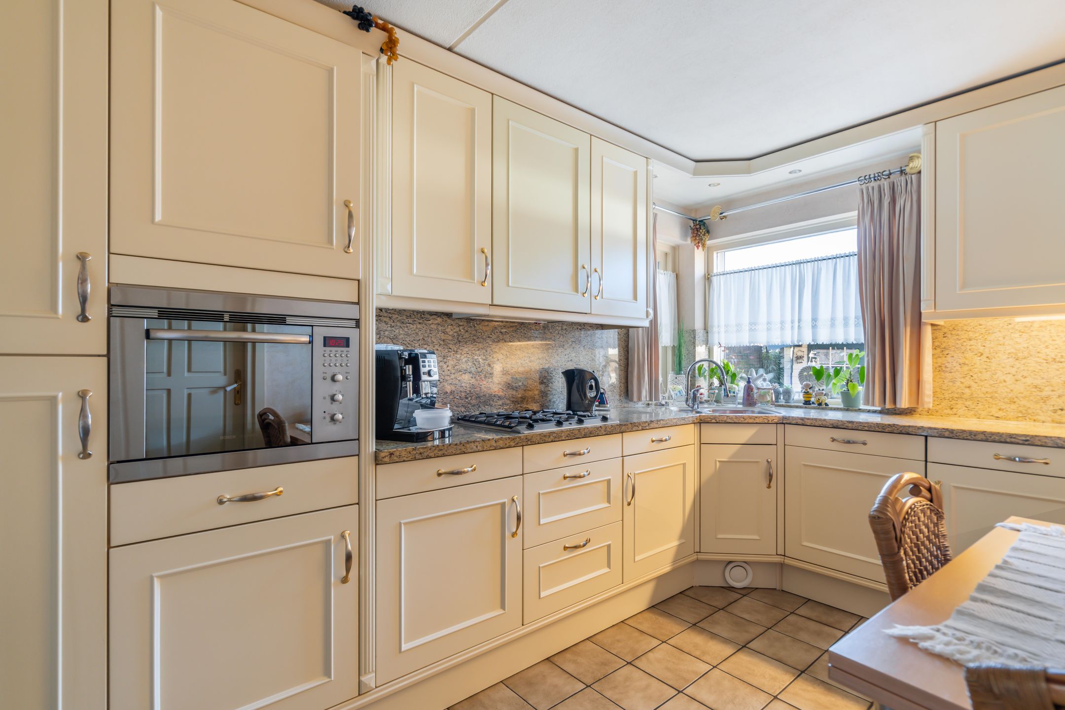 Foto 15 van Eutropiastraat 4