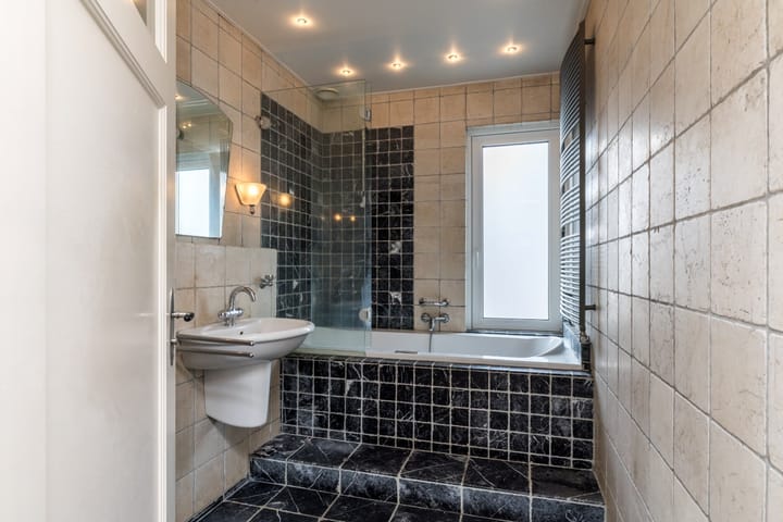 Foto 28 van Rijksweg Zuid 107